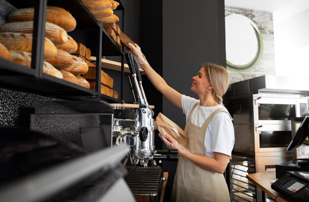 Jak wybrać odpowiedni sprzęt do pieczenia dla twojej restauracji? Poradnik dla właścicieli gastronomii